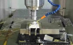 小型加工中心的切削过程的快速降温